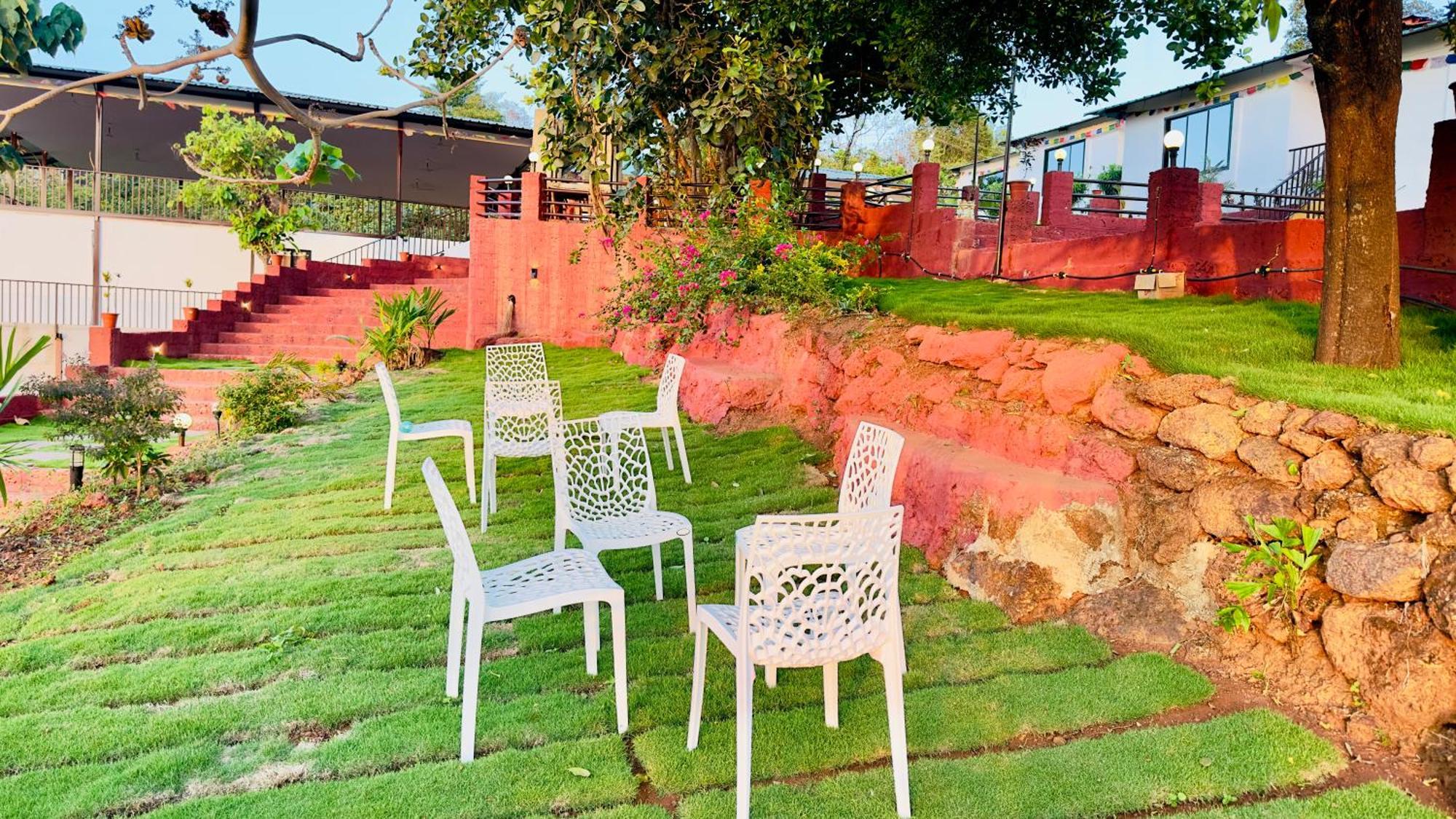 Cashew Leaf Resort, Goa Hotel 3*