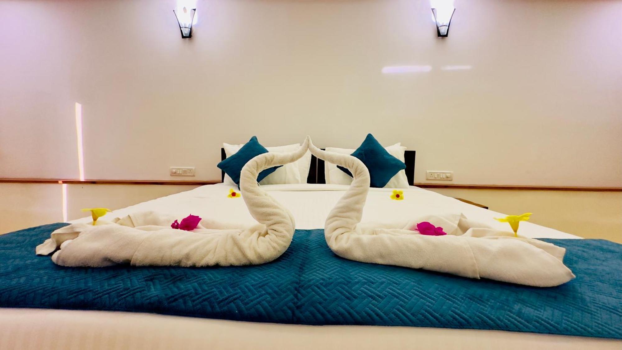 Hotel Cashew Leaf Resort, Goa Arambol