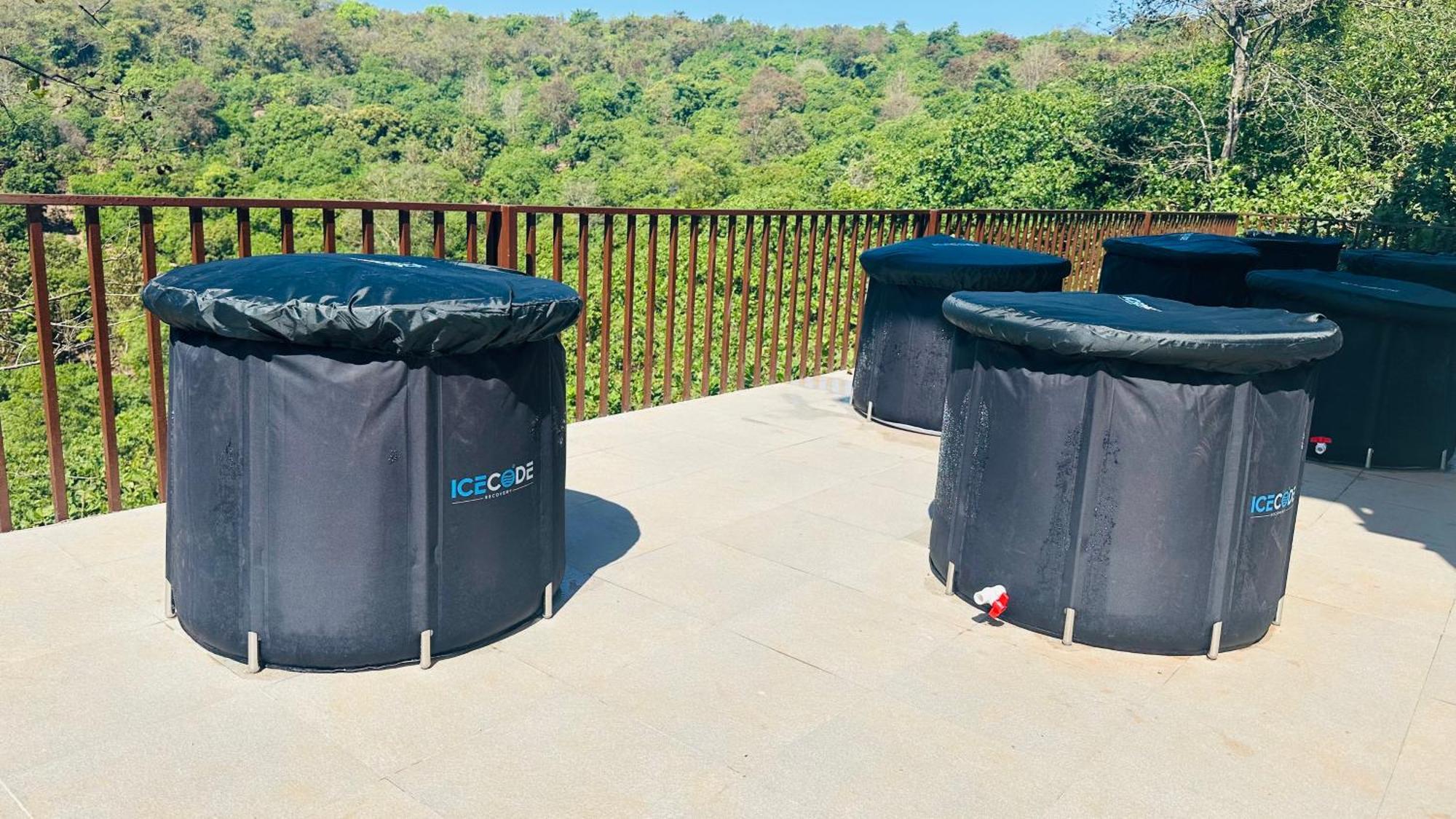 Cashew Leaf Resort, Goa Hotel Arambol