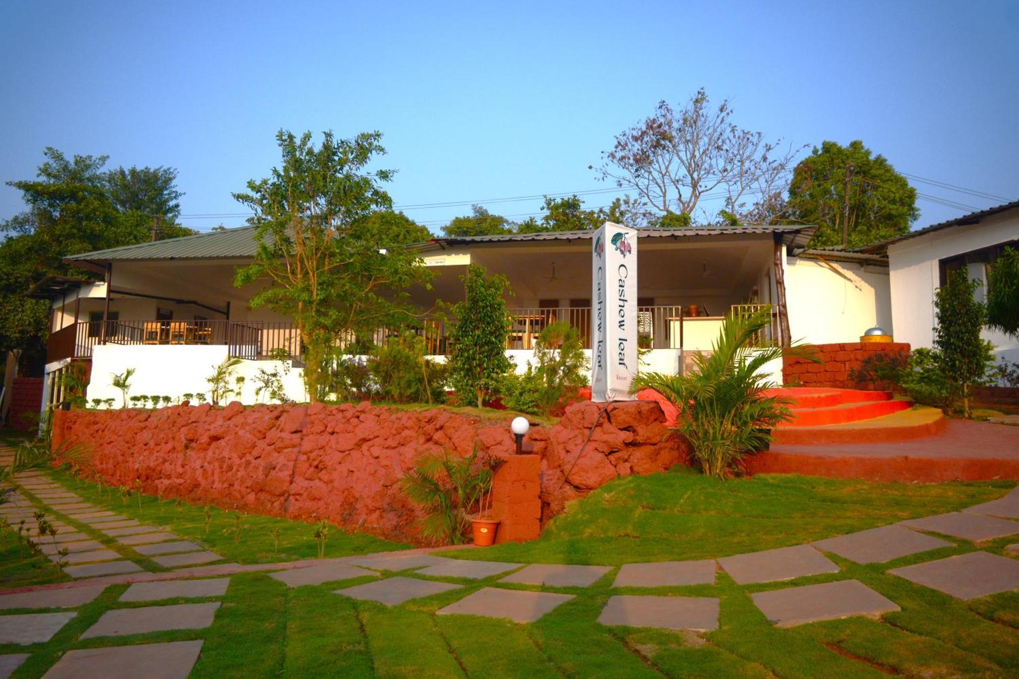 Cashew Leaf Resort, Goa Hotel 3*